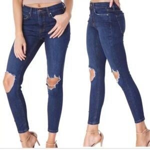 Free People size 25 "Busted Knees" Jeans